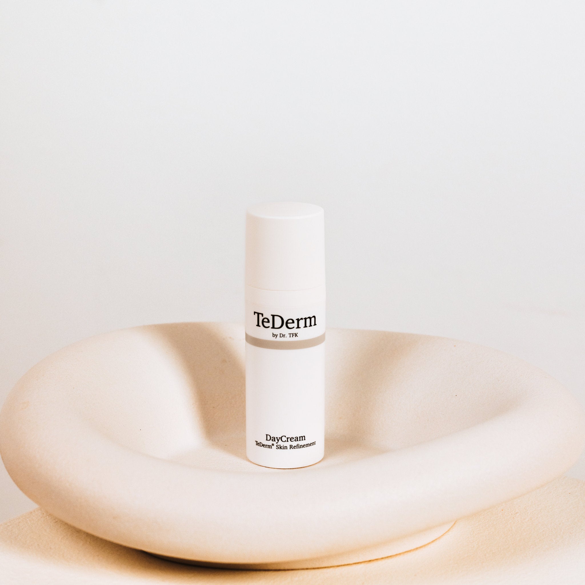 TeDerm DayCream in skincare setting – lifestyle photo